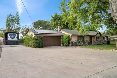  2147 Raymond Ave, Ramona, CA 92065 - Photo 2