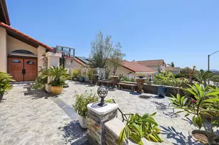 10975 Elderwood Dr, San Diego, CA 92131 - Photo 2