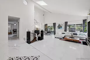 10975 Elderwood Rd, San Diego, CA 92131 - Photo 4
