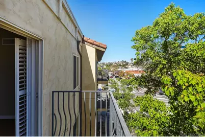  801 W Hawthorn #406, San Diego, CA 92101 - Photo 4