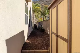 15993 Cayenne Ridge Rd, San Diego, CA 92127 - Photo 52