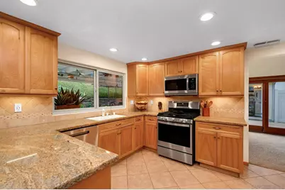  1734 Treseder Cir, El Cajon, CA 92019 - Photo 16