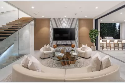  521 S Rios Ave, Solana Beach, CA 92075 - Photo 10