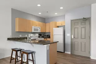1501 Front St, San Diego, CA 92101 - Photo 6
