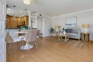 1951 Diamond St, San Diego, CA 92109 - Photo 8