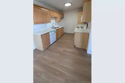  1420 Hilltop Drive #304, Chula Vista, CA 91911 - Photo 6