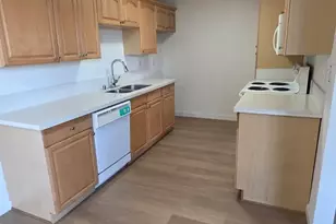 1420 Hilltop Dr, Chula Vista, CA 91911 - Photo 6