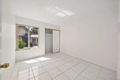  1725 Regency Way #C, Chula Vista, CA 91911 - Photo 12