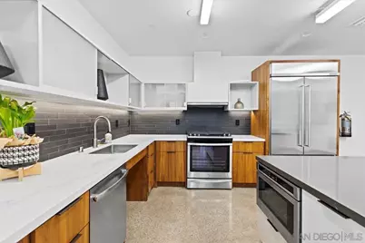  350 11th Ave #620, San Diego, CA 92101 - Photo 32