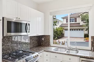 9725 Stonecrest Blvd, San Diego, CA 92123 - Photo 8
