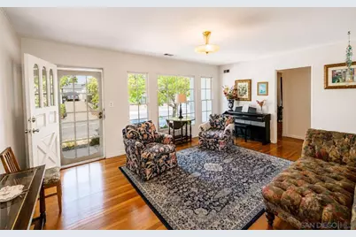  4607 Rolando Blvd, San Diego, CA 92115 - Photo 4
