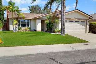 9060 Hatcher Ln, San Diego, CA 92126 - Photo 2