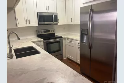  750 State St #216, San Diego, CA 92101 - Photo 2