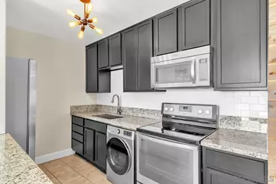  3050 Rue Dorleans #380, San Diego, CA 92110 - Photo 4