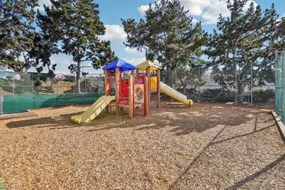  3922 Voltaire St, San Diego, CA 92107 - Photo 32