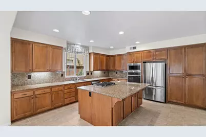  371 Camino Carta, San Marcos, CA 92078 - Photo 14