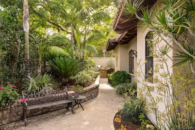  1040 Crest Dr, Encinitas, CA 92024 - Photo 58