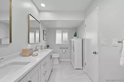  1261 Catalina, San Diego, CA 92107 - Photo 32