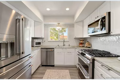  3755 Vista Campana #11, Oceanside, CA 92057 - Photo 6