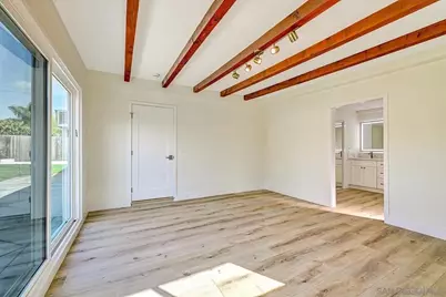  2802 Cowley Way, San Diego, CA 92110 - Photo 20
