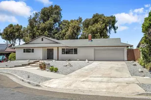 4012 Via Rio Ave, Oceanside, CA 92057 - Photo 2