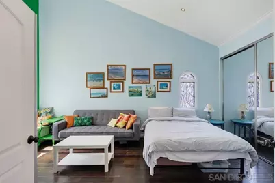  2369 Caminito Seguro, San Diego, CA 92107 - Photo 26