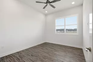 2420 Community Ln, San Diego, CA 92108 - Photo 16