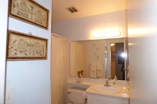 1645 Emerald St, San Diego, CA 92109 - Photo 6