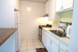 1645 Emerald St, San Diego, CA 92109 - Photo 12