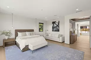 6349 Castejon, La Jolla, CA 92037 - Photo 20