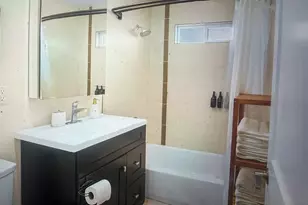 1127 Beryl St, San Diego, CA 92109 - Photo 16