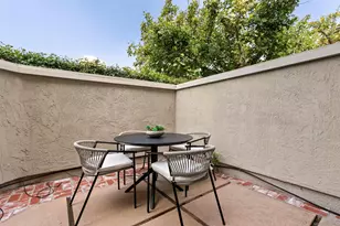 7977 Caminito Del Cid, La Jolla, CA 92037 - Photo 8