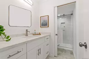 7977 Caminito Del Cid, La Jolla, CA 92037 - Photo 12
