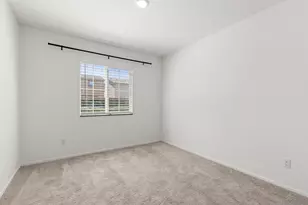 30800 Acappella Dr, Winchester, CA 92596 - Photo 20