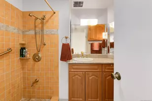 4909 Orchard Ave, San Diego, CA 92107 - Photo 16