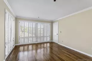 2130 Vallecitos, La Jolla, CA 92037 - Photo 12