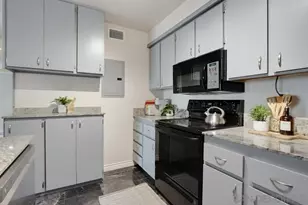 2636 Worden St, San Diego, CA 92110 - Photo 10