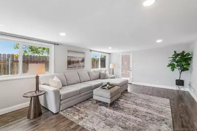  4119 Thomas St, Oceanside, CA 92056 - Photo 10