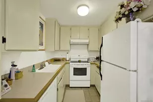 6330 Genesee Ave, San Diego, CA 92122 - Photo 8