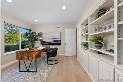  1728 Caminito Ardiente, La Jolla, CA 92037 - Photo 18