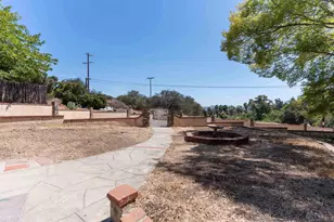 5710 Olive Hill Rd, Bonsall, CA 92003 - Photo 6