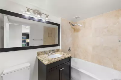  500 W Harbor #417, San Diego, CA 92101 - Photo 16