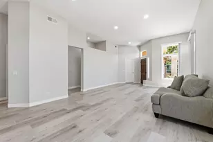 804 Calle Montera, Escondido, CA 92025 - Photo 8