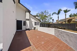 6476 Calle Pavana, San Diego, CA 92139 - Photo 4