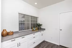 3811 Creststone, San Diego, CA 92130 - Photo 10