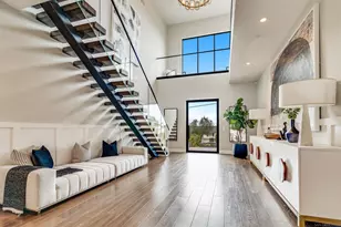 6389 Castejon, La Jolla, CA 92037 - Photo 4