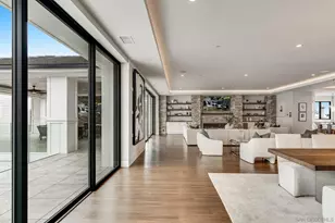 6389 Castejon, La Jolla, CA 92037 - Photo 14