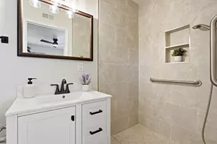 8262 Beaver Lake Dr, San Diego, CA 92119 - Photo 20