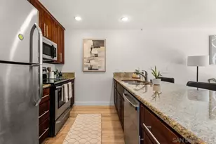 8332 Regents Rd, San Diego, CA 92122 - Photo 8