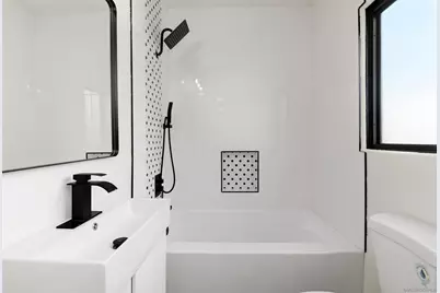  244 26th St, San Diego, CA 92102 - Photo 12